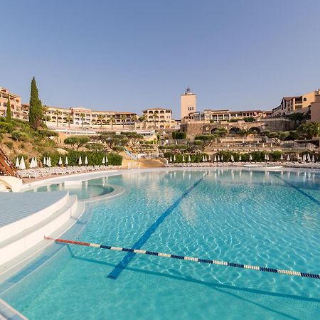 Hotel De L'Esterel Pierre & Vacances Saint-Raphaël Buitenkant foto